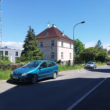 Loft * كارلوفي فاري