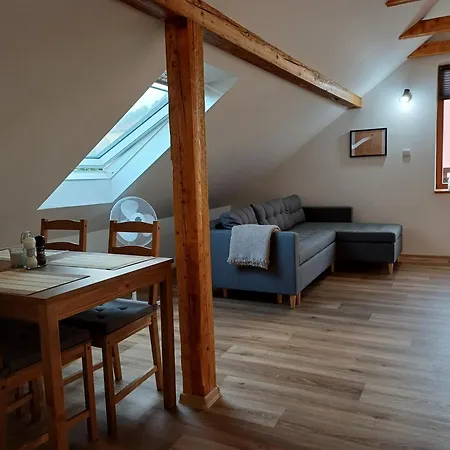 アパート Loft